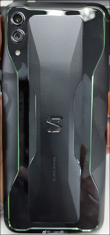 黑鯊遊戲手機 2 確認將於 3/18 發表，搭載高通 S855 處理器、12GB RAM、支援 27W 快充 - 電腦王阿達