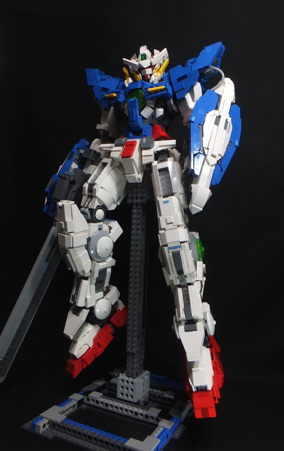 日本網友用樂高打造出《機動戰士GUNDAM 00》 Exia鋼彈 - 電腦王阿達 日本網友用樂高打造出《機動戰士GUNDAM 00》 Exia鋼彈 - 電腦王阿達