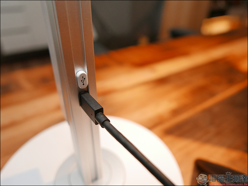 Dyson Lightcycle 檯燈 開箱動手玩:全能、全時的工作最佳夥伴 - 電腦王阿達 Dyson Lightcycle 檯燈 開箱動手玩:全能、全時的工作最佳夥伴 - 電腦王阿達