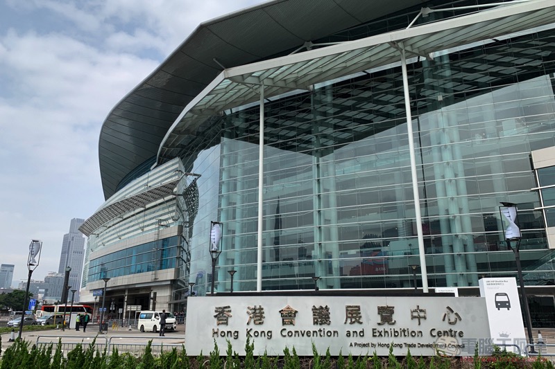 HTC VIVE Arts 再助藝術家 探尋創作極限,繼續成為 Art Basel 香港虛擬實境合作夥伴 - 電腦王阿達 HTC VIVE Arts 再助藝術家 探尋創作極限,繼續成為 Art Basel 香港虛擬實境合作夥伴 - 電腦王阿達