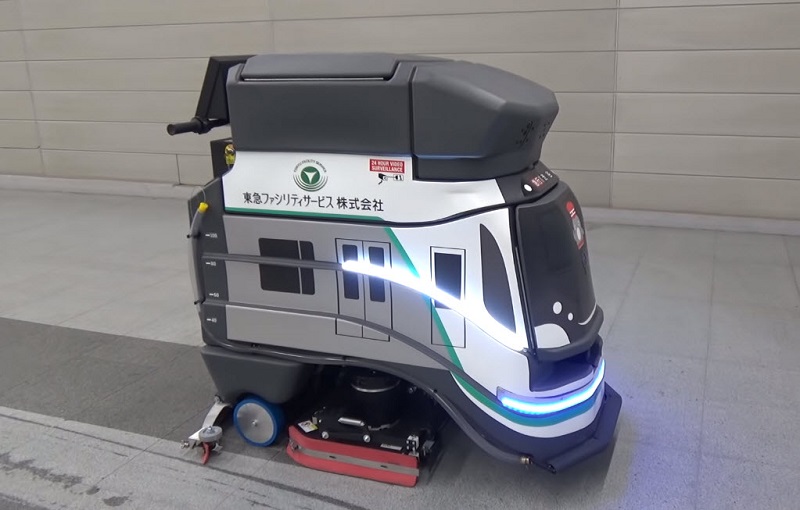 日本東急線澀谷站與橫濱站 引進 電車造型自動清掃機器人 - 電腦王阿達
