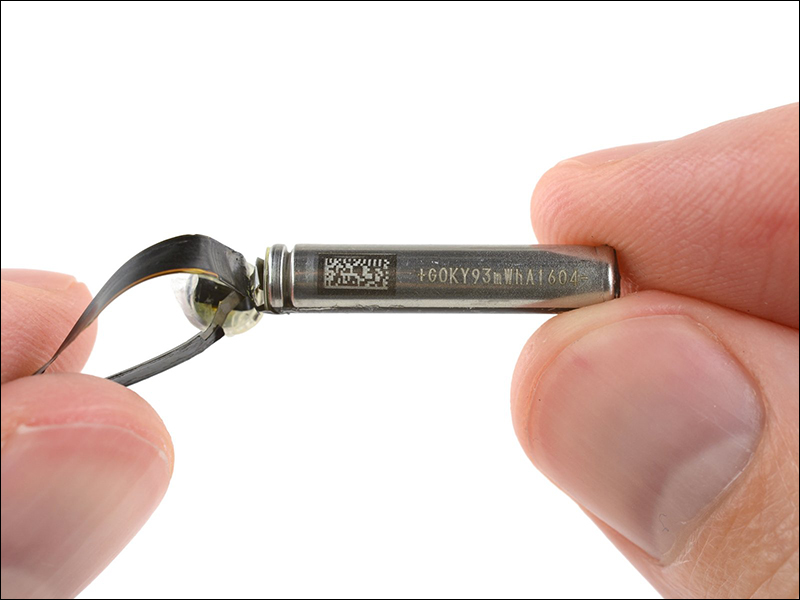 AirPods 2 遭 iFixit 拆解:防水和耐用度更加,但可修復性評分只有 0 分 - 電腦王阿達 AirPods 2 遭 iFixit 拆解:防水和耐用度更加,但可修復性評分只有 0 分 - 電腦王阿達
