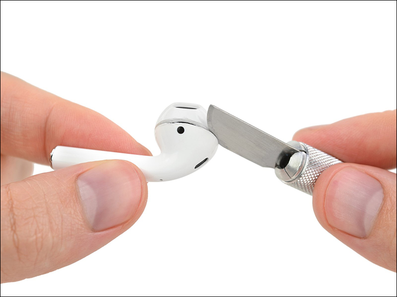 AirPods 2 遭 iFixit 拆解:防水和耐用度更加,但可修復性評分只有 0 分 - 電腦王阿達 AirPods 2 遭 iFixit 拆解:防水和耐用度更加,但可修復性評分只有 0 分 - 電腦王阿達