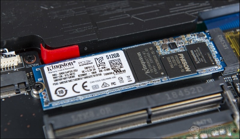 MSI GL73 8SE 開箱 評測 - 16 MSI GL73 8SE 開箱 評測 - 16