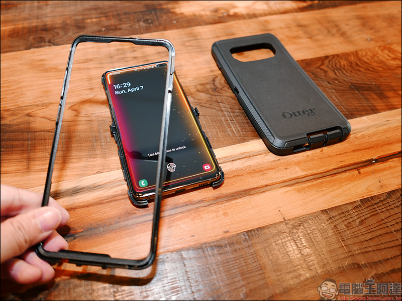 三星 Galaxy S10 系列保護殼 開箱、推薦: OtterBox 、LifeProof 針對不同用戶需求推出多元保護殼選擇! - 電腦王阿達 三星 Galaxy S10 系列保護殼 開箱、推薦: OtterBox 、LifeProof 針對不同用戶需求推出多元保護殼選擇! - 電腦王阿達