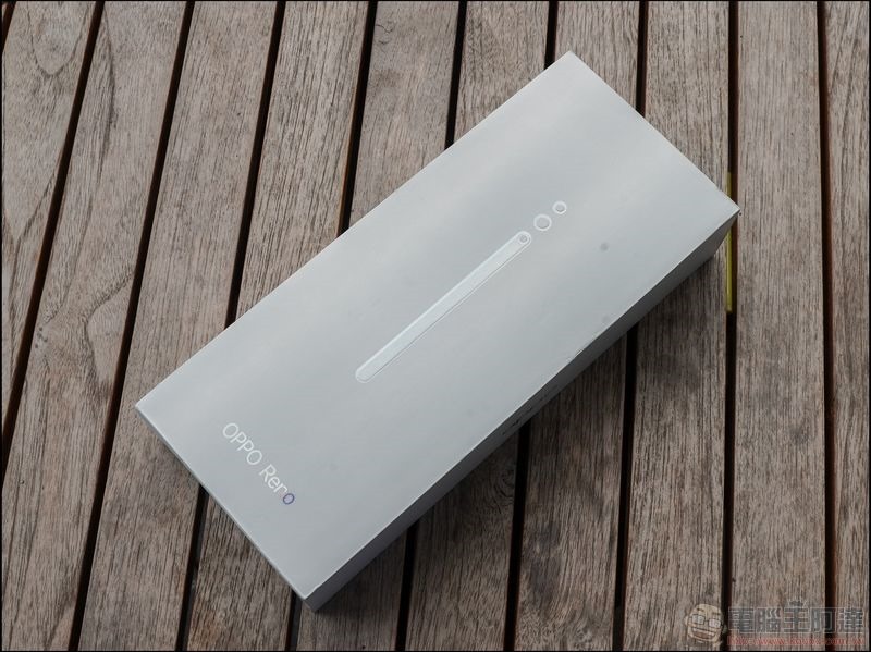 OPPO Reno 標準版開箱 - 01 OPPO Reno 標準版開箱 - 01