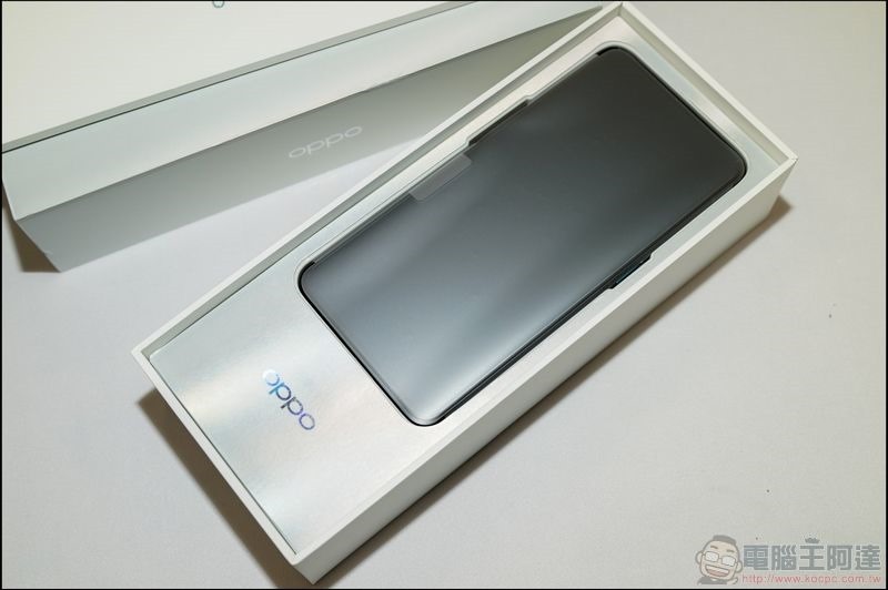 OPPO Reno 標準版開箱 - 02 OPPO Reno 標準版開箱 - 02