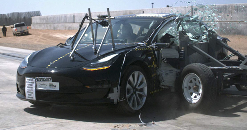 Tesla 最新安全報告 :雖然自動輔助駕駛依然遠比人類操駕安全,但數字其實在退步... - 電腦王阿達 Tesla 最新安全報告 :雖然自動輔助駕駛依然遠比人類操駕安全,但數字其實在退步... - 電腦王阿達