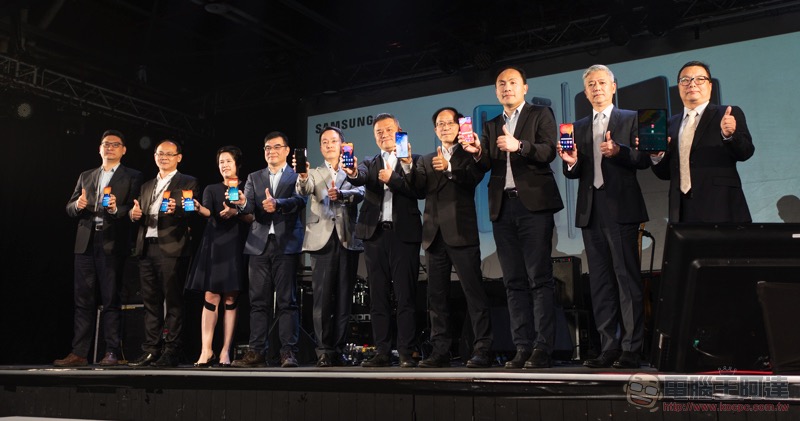 超狂翻轉鏡頭 Galaxy A80 領著新世代 A 系列新機在台登場(同場加映:2019 年款 Tab 平板與 Fit 手環) - 電腦王阿達 超狂翻轉鏡頭 Galaxy A80 領著新世代 A 系列新機在台登場(同場加映:2019 年款 Tab 平板與 Fit 手環) - 電腦王阿達