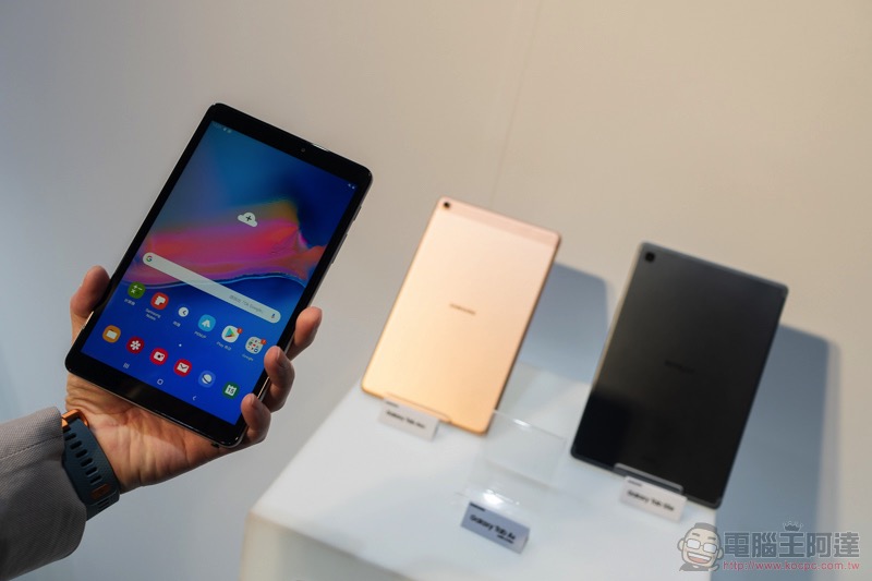 超狂翻轉鏡頭 Galaxy A80 領著新世代 A 系列新機在台登場(同場加映:2019 年款 Tab 平板與 Fit 手環) - 電腦王阿達 超狂翻轉鏡頭 Galaxy A80 領著新世代 A 系列新機在台登場(同場加映:2019 年款 Tab 平板與 Fit 手環) - 電腦王阿達