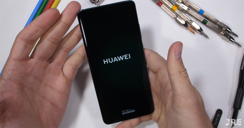 華為 P30 Pro 虐機測試 華為 P30 Pro 虐機測試