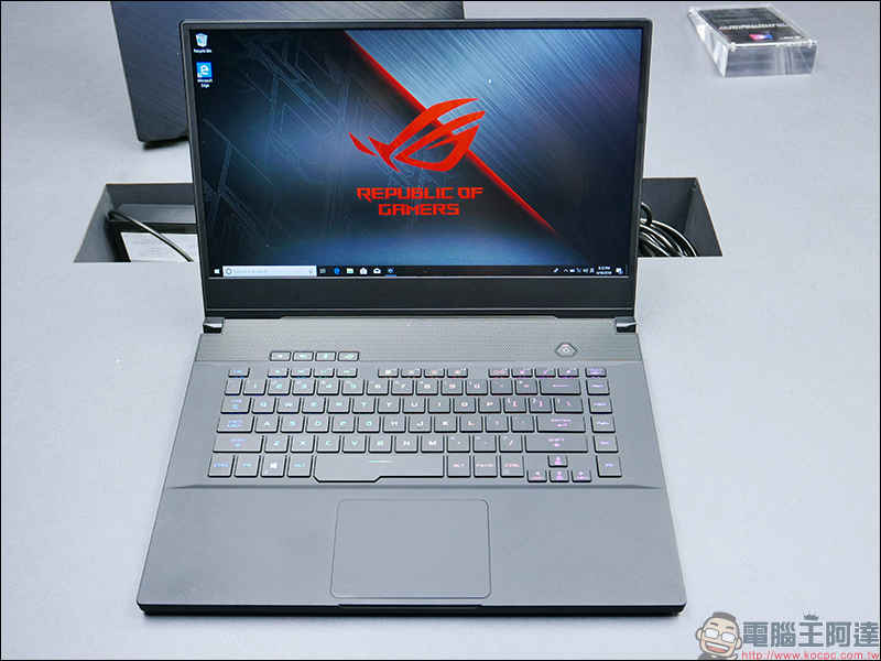 ASUS ROG Strix III 加入 Keystone 能量石正式亮相,西風之神 Zephyrus GX502 /GU502 同步登場 - 電腦王阿達 ASUS ROG Strix III 加入 Keystone 能量石正式亮相,西風之神 Zephyrus GX502 /GU502 同步登場 - 電腦王阿達