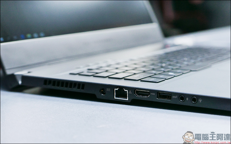 ASUS ROG Strix III 加入 Keystone 能量石正式亮相,西風之神 Zephyrus GX502 /GU502 同步登場 - 電腦王阿達 ASUS ROG Strix III 加入 Keystone 能量石正式亮相,西風之神 Zephyrus GX502 /GU502 同步登場 - 電腦王阿達