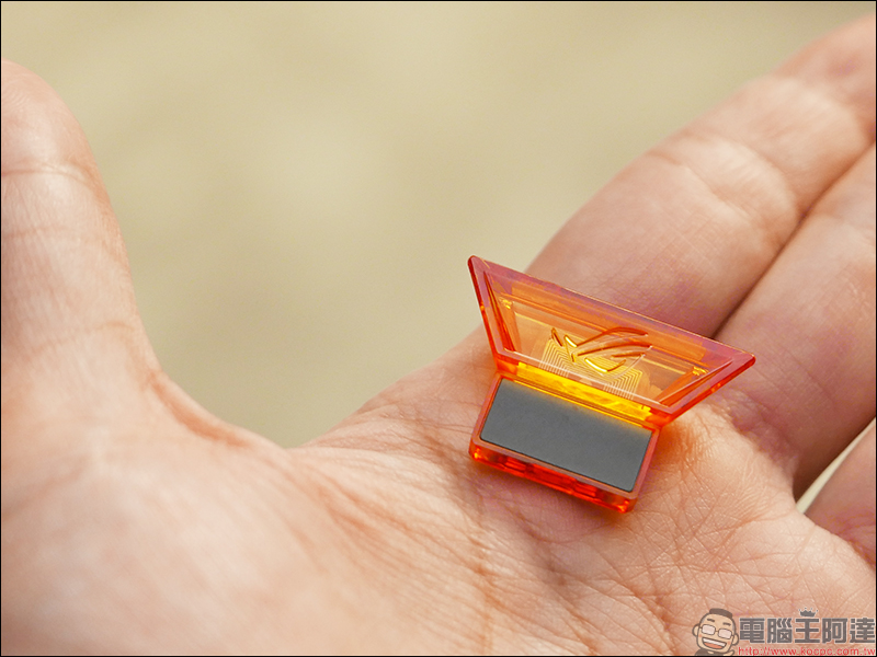 ASUS ROG Strix III 加入 Keystone 能量石正式亮相,西風之神 Zephyrus GX502 /GU502 同步登場 - 電腦王阿達 ASUS ROG Strix III 加入 Keystone 能量石正式亮相,西風之神 Zephyrus GX502 /GU502 同步登場 - 電腦王阿達
