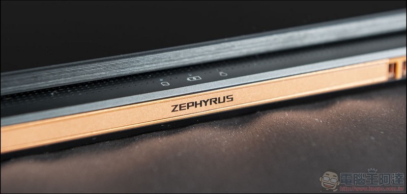 ROG Zephyrus GX701 開箱 評測 - 05 ROG Zephyrus GX701 開箱 評測 - 05