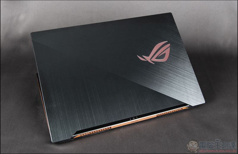 ROG Zephyrus GX701 開箱、評測 絕美大視界 輕薄電競筆電的完美巨作 - 電腦王阿達 ROG Zephyrus GX701 開箱、評測 絕美大視界 輕薄電競筆電的完美巨作 - 電腦王阿達