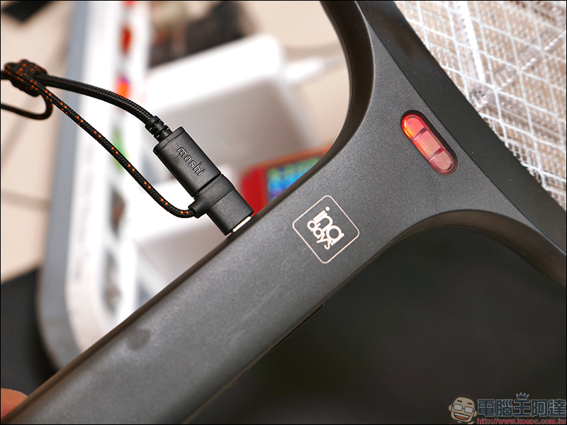 Moshi 三合一萬用充電線 開箱動手玩: Lightning+USB-C+MicroUSB 一條抵三條,三年保固超安心! - 電腦王阿達 Moshi 三合一萬用充電線 開箱動手玩: Lightning+USB-C+MicroUSB 一條抵三條,三年保固超安心! - 電腦王阿達