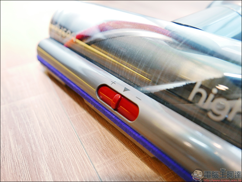 Dyson V11 Absolute 開箱 、評測、評價 最強無線吸塵器再進化,吸力更強、新增螢幕更實用 - 電腦王阿達 Dyson V11 Absolute 開箱 、評測、評價 最強無線吸塵器再進化,吸力更強、新增螢幕更實用 - 電腦王阿達