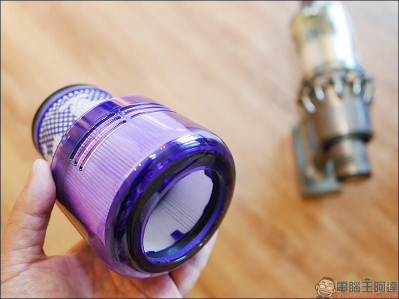 Dyson V11 Absolute 開箱 、評測、評價 最強無線吸塵器再進化,吸力更強、新增螢幕更實用 - 電腦王阿達 Dyson V11 Absolute 開箱 、評測、評價 最強無線吸塵器再進化,吸力更強、新增螢幕更實用 - 電腦王阿達