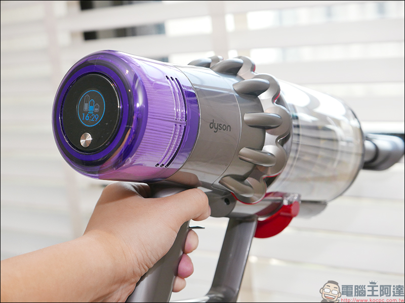Dyson V11 Absolute 開箱 、評測、評價 最強無線吸塵器再進化,吸力更強、新增螢幕更實用 - 電腦王阿達 Dyson V11 Absolute 開箱 、評測、評價 最強無線吸塵器再進化,吸力更強、新增螢幕更實用 - 電腦王阿達