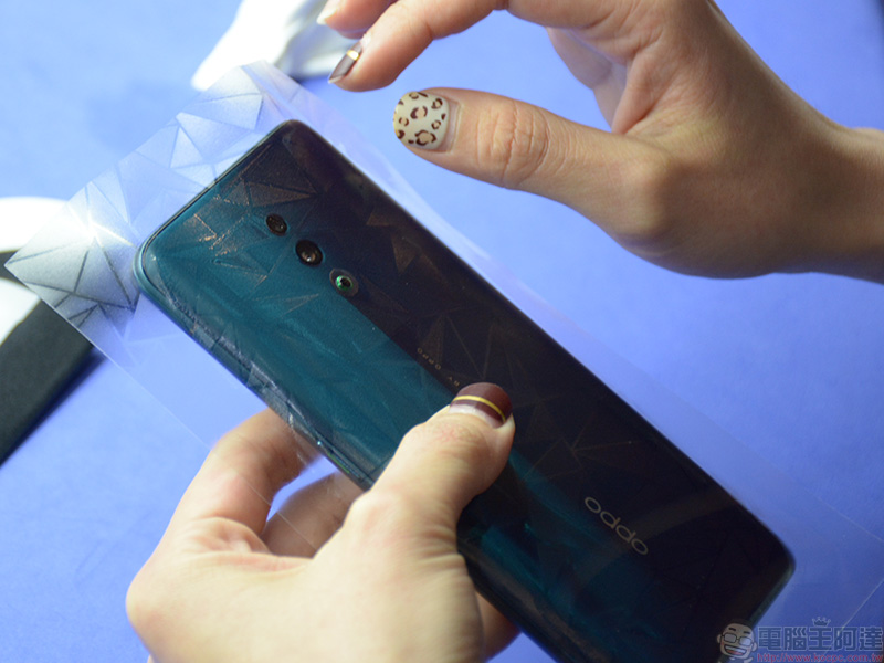 OPPO Reno 膜斯密碼 imos 2.5D 滿版康寧玻璃 (邊緣點膠3D) 保貼 + 全機包膜 - 電腦王阿達 OPPO Reno 膜斯密碼 imos 2.5D 滿版康寧玻璃 (邊緣點膠3D) 保貼 + 全機包膜 - 電腦王阿達