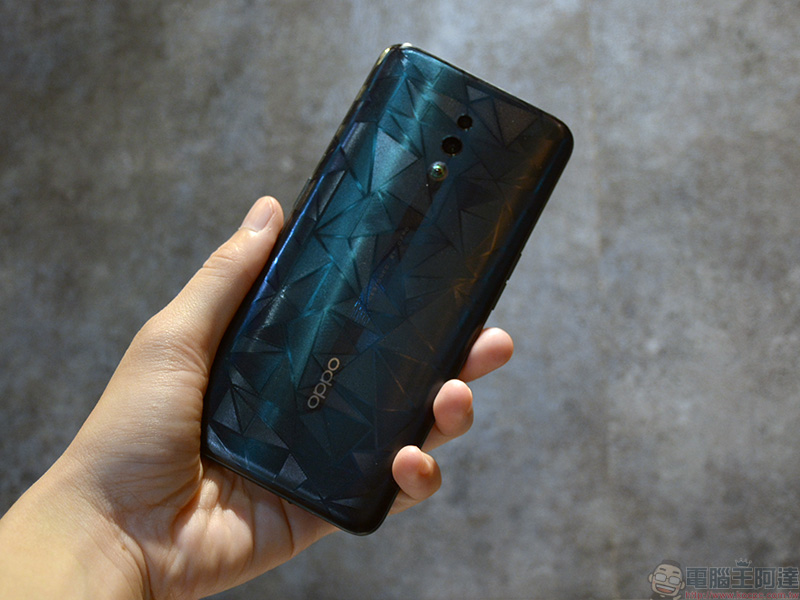OPPO Reno 膜斯密碼 imos 2.5D 滿版康寧玻璃 (邊緣點膠3D) 保貼 + 全機包膜 - 電腦王阿達 OPPO Reno 膜斯密碼 imos 2.5D 滿版康寧玻璃 (邊緣點膠3D) 保貼 + 全機包膜 - 電腦王阿達