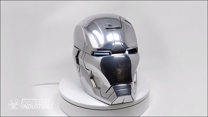國外神人 改造鋼鐵人頭盔 ，加上視訊鏡頭完成度超高 - 電腦王阿達