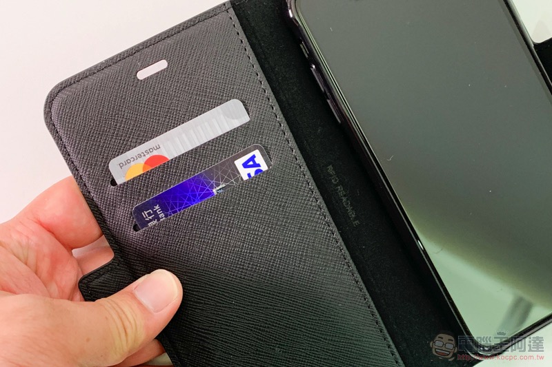 Xcharging 5in1 開箱動手玩:iPhone 無線充電 + 磁吸居然可以如此便利! - 電腦王阿達 Xcharging 5in1 開箱動手玩:iPhone 無線充電 + 磁吸居然可以如此便利! - 電腦王阿達