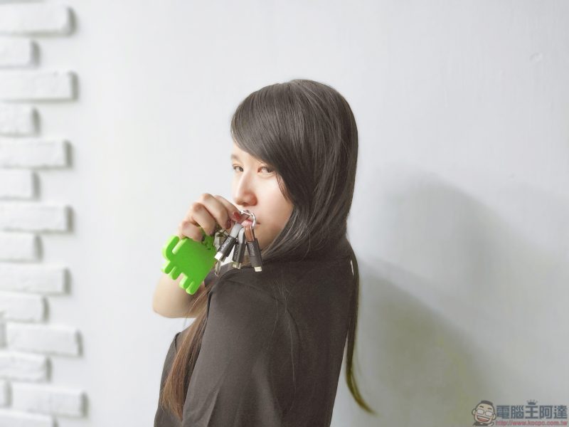 inCharge 傳輸線開箱 世界最小、最輕、最美型、最方便的多合一充電線 - 電腦王阿達 inCharge 傳輸線