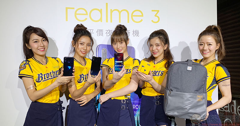 Realme 3 Realme 3