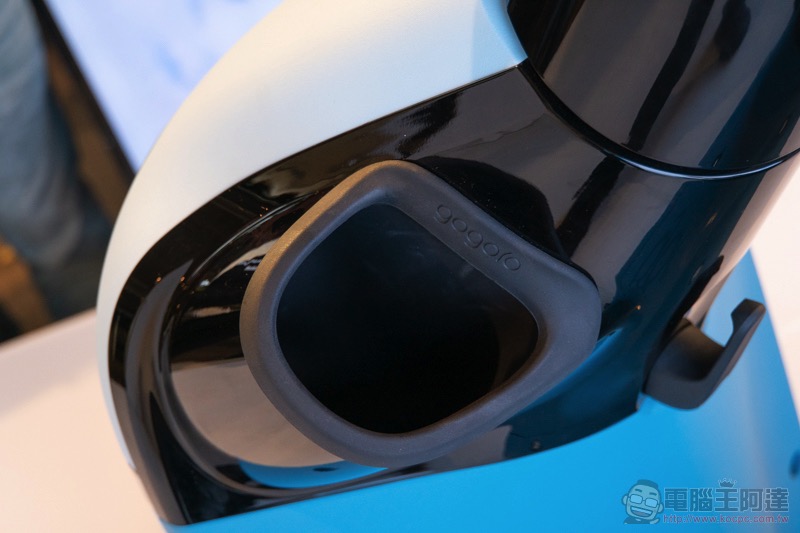 Gogoro 3 系列 正式發表:外型與價格(不到四萬)都同樣可愛的入門車系動手玩 - 電腦王阿達 Gogoro 3 系列 正式發表:外型與價格(不到四萬)都同樣可愛的入門車系動手玩 - 電腦王阿達