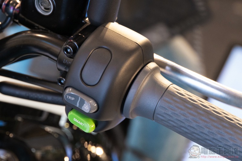 Gogoro 3 系列 正式發表:外型與價格(不到四萬)都同樣可愛的入門車系動手玩 - 電腦王阿達 Gogoro 3 系列 正式發表:外型與價格(不到四萬)都同樣可愛的入門車系動手玩 - 電腦王阿達