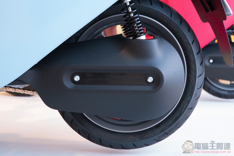 Gogoro 3 系列 正式發表:外型與價格(不到四萬)都同樣可愛的入門車系動手玩 - 電腦王阿達 Gogoro 3 系列 正式發表:外型與價格(不到四萬)都同樣可愛的入門車系動手玩 - 電腦王阿達