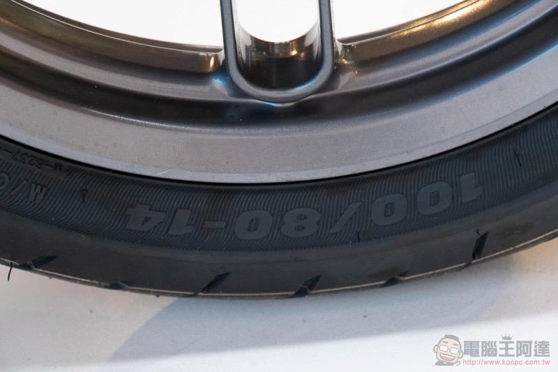 Gogoro 3 系列 正式發表:外型與價格(不到四萬)都同樣可愛的入門車系動手玩 - 電腦王阿達 Gogoro 3 系列 正式發表:外型與價格(不到四萬)都同樣可愛的入門車系動手玩 - 電腦王阿達