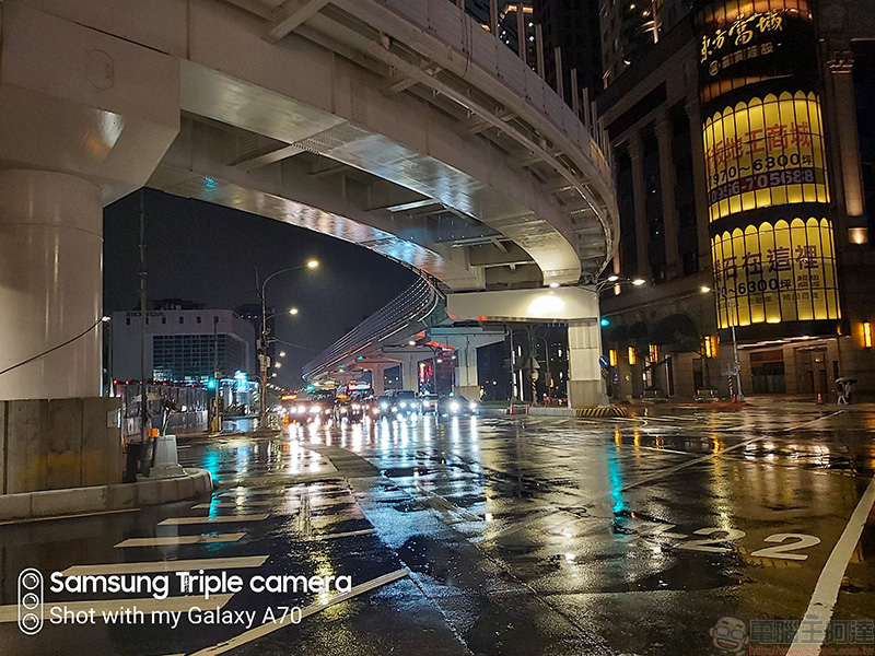 最新 Samsung Galaxy A70 開箱 實拍 , 長續航、大廣角的絕妙攝影體驗 - 電腦王阿達 最新 Samsung Galaxy A70 開箱 實拍 , 長續航、大廣角的絕妙攝影體驗 - 電腦王阿達