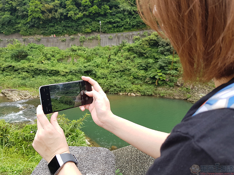 最新 Samsung Galaxy A70 開箱 實拍 , 長續航、大廣角的絕妙攝影體驗 - 電腦王阿達 最新 Samsung Galaxy A70 開箱 實拍 , 長續航、大廣角的絕妙攝影體驗 - 電腦王阿達