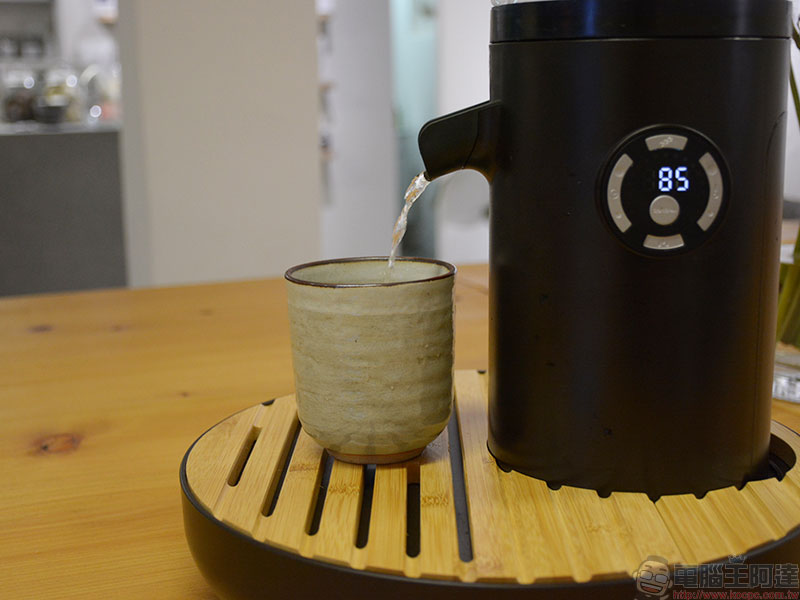 熱門集資項目 TEAMOSA 智慧泡茶機 動手玩 ,3 分鐘享受大師級好茶 - 電腦王阿達 熱門集資項目 TEAMOSA 智慧泡茶機 動手玩 ,3 分鐘享受大師級好茶 - 電腦王阿達