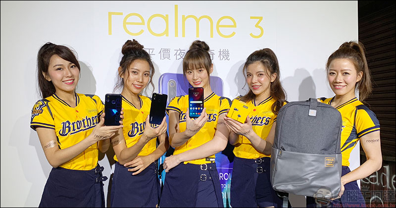 realme 3 簡單動手玩 :平價入門就有「超級夜景模式」 - 電腦王阿達 realme 3 簡單動手玩 :平價入門就有「超級夜景模式」 - 電腦王阿達