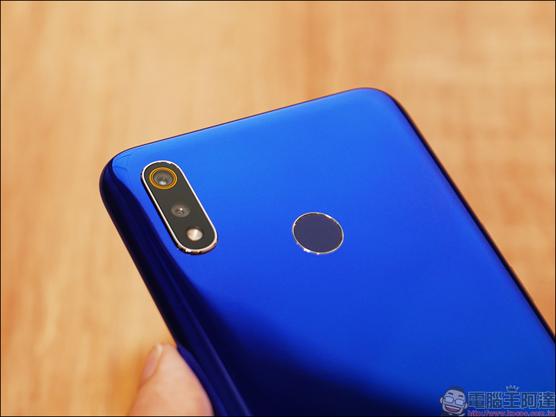 realme 3 簡單動手玩 :平價入門就有「超級夜景模式」 - 電腦王阿達 realme 3 簡單動手玩 :平價入門就有「超級夜景模式」 - 電腦王阿達