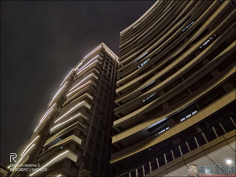 realme 3 簡單動手玩 :平價入門就有「超級夜景模式」 - 電腦王阿達 realme 3 簡單動手玩 :平價入門就有「超級夜景模式」 - 電腦王阿達