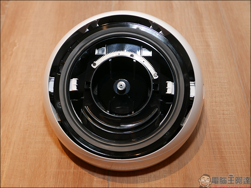 Dyson Pure Cool Me 個人空氣清淨風扇 開箱動手玩 :全新核心氣流科技,乾淨涼風精準吹送 - 電腦王阿達 Dyson Pure Cool Me 個人空氣清淨風扇 開箱動手玩 :全新核心氣流科技,乾淨涼風精準吹送 - 電腦王阿達