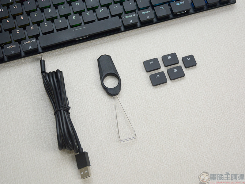 集資商品 Keychron K1 Version 2 機械式鍵盤 開箱動手玩,有線、藍牙雙模可相容四種系統 - 電腦王阿達 集資商品 Keychron K1 Version 2 機械式鍵盤 開箱動手玩,有線、藍牙雙模可相容四種系統 - 電腦王阿達