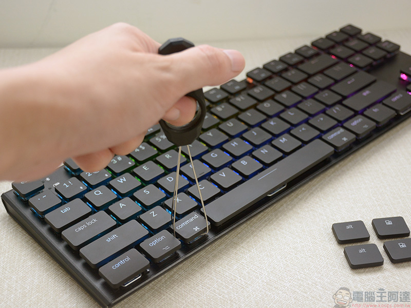 集資商品 Keychron K1 Version 2 機械式鍵盤 開箱動手玩,有線、藍牙雙模可相容四種系統 - 電腦王阿達 集資商品 Keychron K1 Version 2 機械式鍵盤 開箱動手玩,有線、藍牙雙模可相容四種系統 - 電腦王阿達
