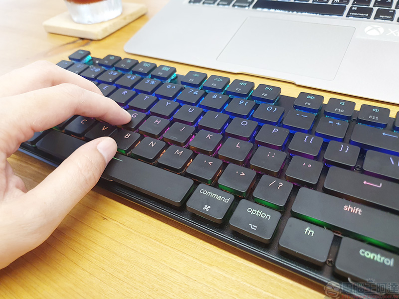 集資商品 Keychron K1 Version 2 機械式鍵盤 開箱動手玩,有線、藍牙雙模可相容四種系統 - 電腦王阿達 集資商品 Keychron K1 Version 2 機械式鍵盤 開箱動手玩,有線、藍牙雙模可相容四種系統 - 電腦王阿達