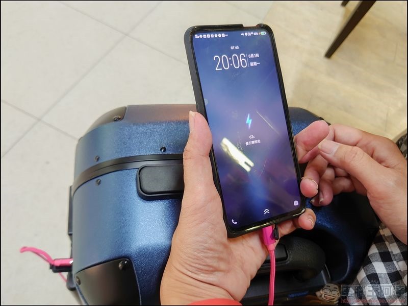 Carry-On Closet 2.0 登機箱 - 19 Carry-On Closet 2.0 登機箱 - 19