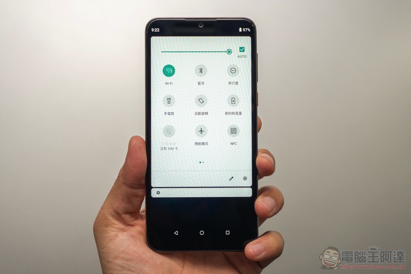 三鏡頭搭載 HTC U19e / Desire 19+ 年度新機登場(動手玩) - 電腦王阿達 三鏡頭搭載 HTC U19e / Desire 19+ 年度新機登場(動手玩) - 電腦王阿達