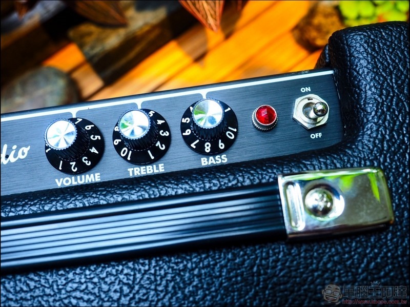 Fender The Indio 藍牙音響 開箱 - 12 Fender The Indio 藍牙音響 開箱 - 12