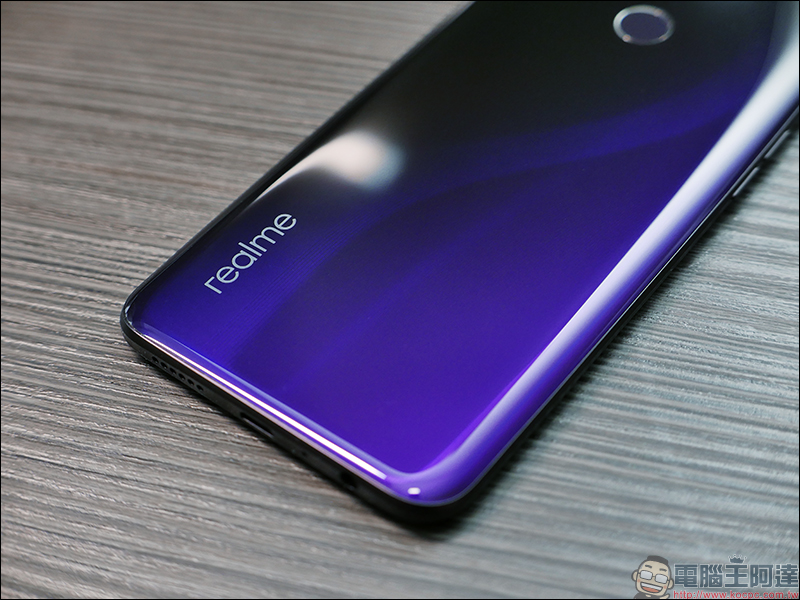 realme 3 Pro 開箱 、評測、動手玩: 搭載高通 S710 處理器、支援 VOOC 3.0 閃充,超值美型中階旗艦 - 電腦王阿達 realme 3 Pro 開箱 、評測、動手玩: 搭載高通 S710 處理器、支援 VOOC 3.0 閃充,超值美型中階旗艦 - 電腦王阿達