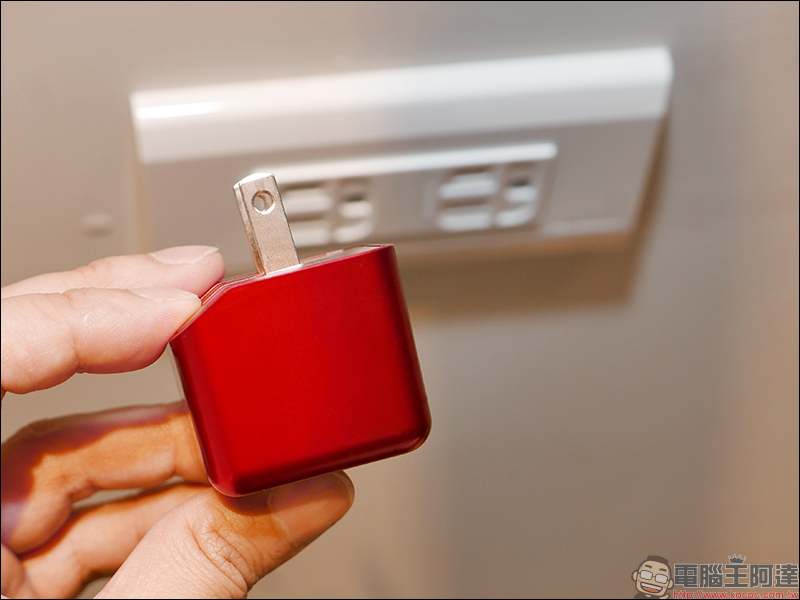 ONPRO UC-2P01 Plus 開箱 雙 USB 孔充電器,最大輸出 3.4A 急速快充 - 電腦王阿達 ONPRO UC-2P01 Plus 開箱 雙 USB 孔充電器,最大輸出 3.4A 急速快充 - 電腦王阿達