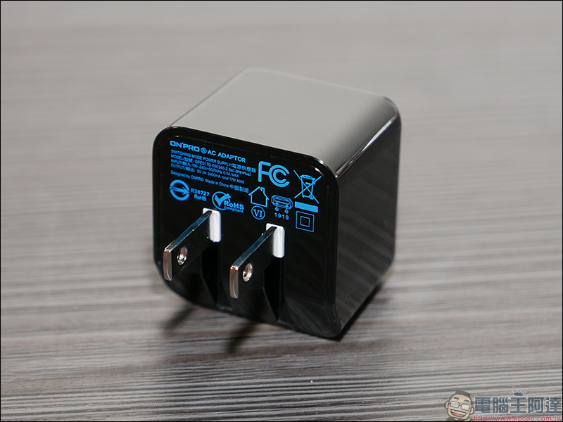 ONPRO UC-2P01 Plus 開箱 雙 USB 孔充電器,最大輸出 3.4A 急速快充 - 電腦王阿達 ONPRO UC-2P01 Plus 開箱 雙 USB 孔充電器,最大輸出 3.4A 急速快充 - 電腦王阿達